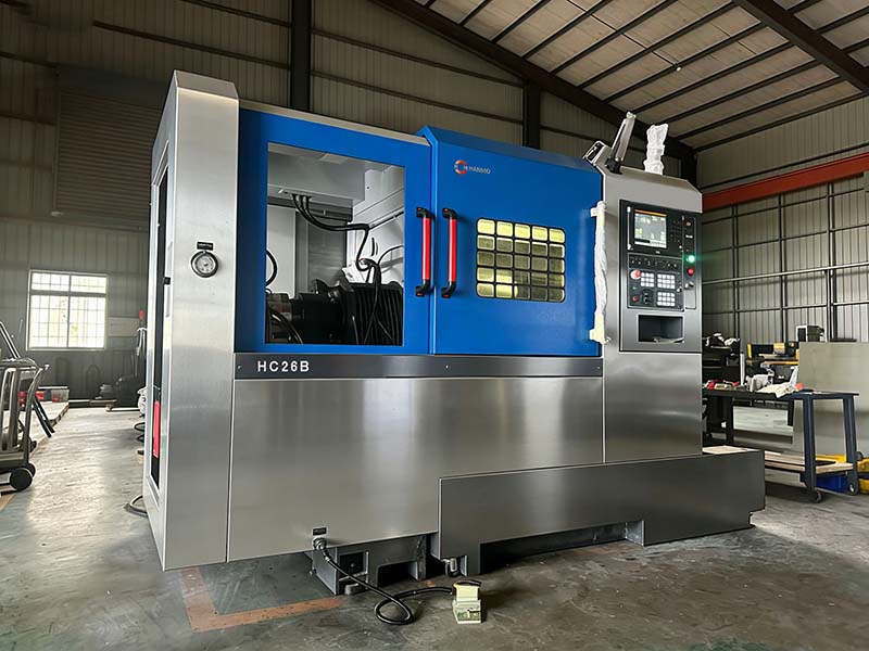 重磅亮相！汉墨工业硬导轨高精度数控车床